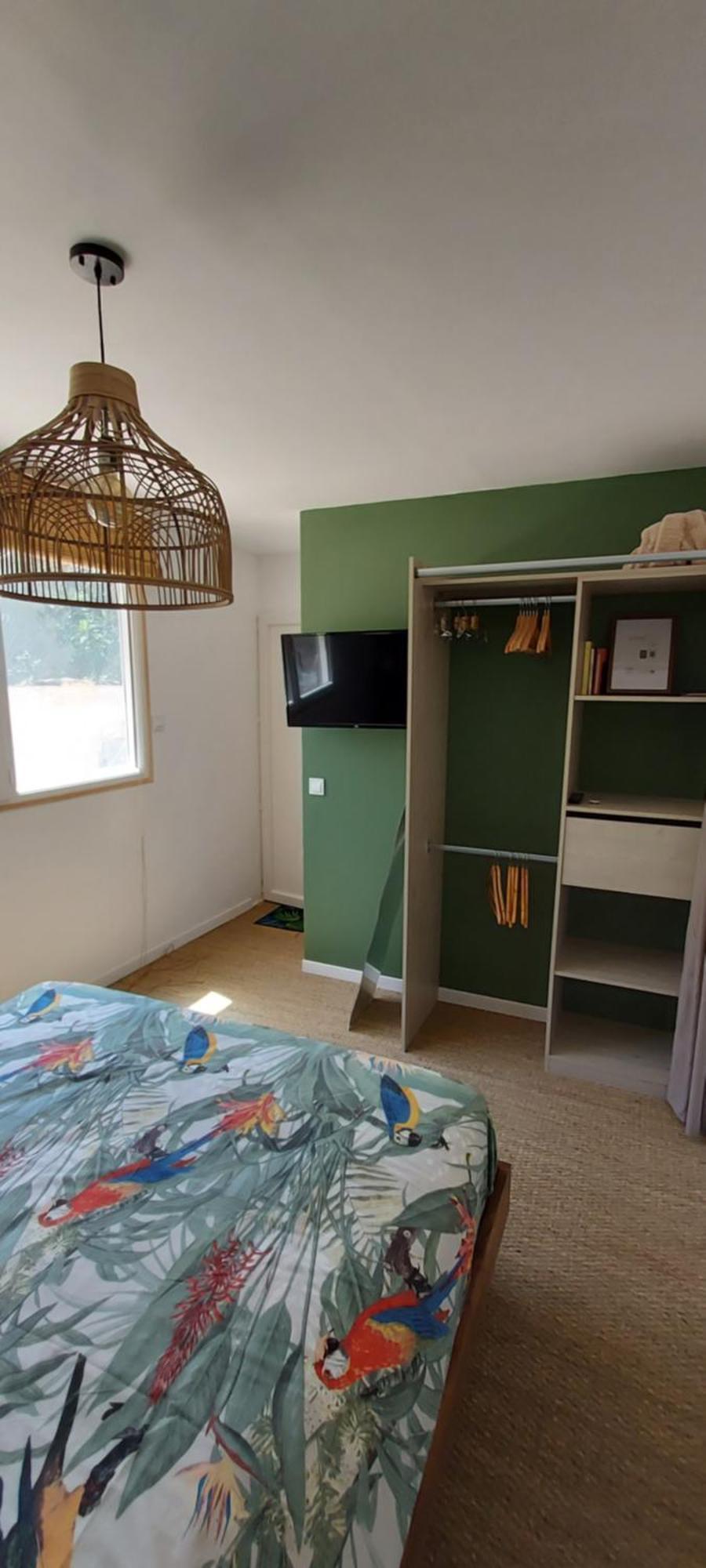 Chambres D'Hotes Un Ete Sans Fin A 50 M De La Plage A Canet Plage Exterior photo